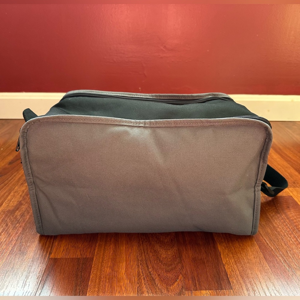 Black & Gray Disc Golf Shoulder Bag